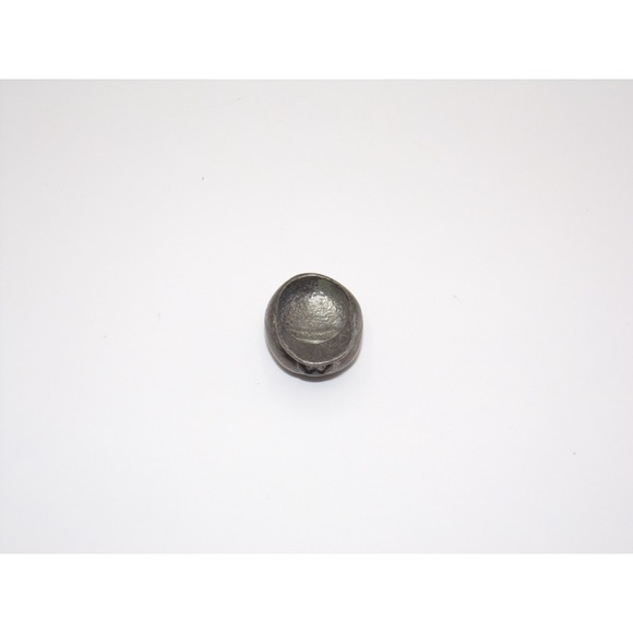 Nintendo 2006 Monopoly Collector Edition Board Game Replacement Mario's hat - Picture 3 of 3